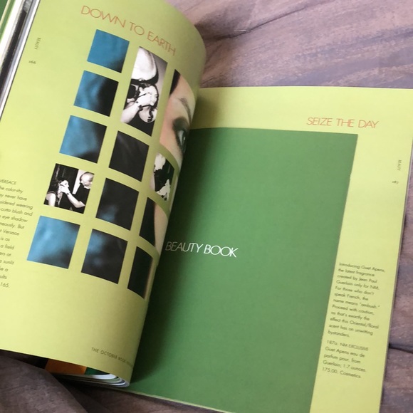 Neiman Marcus “The Book” magazine. October 1999. Good condition. coffee table. - Picture 5 of 6